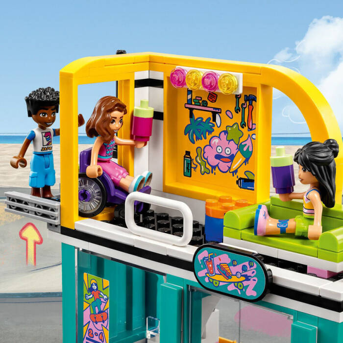 LEGO Friends Kaykay Parkı 41751 - 6