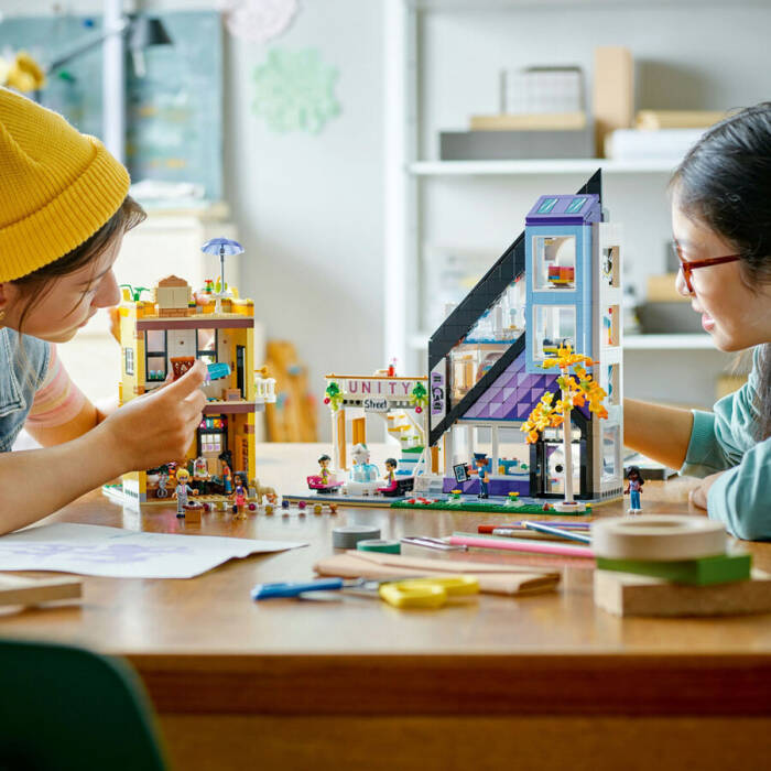 LEGO Friends Şehir Merkezi Çiçek ve Tasarım Dükkanları 41732 - 7